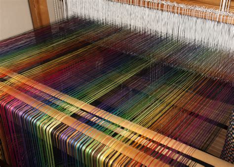  Whispers of the Soul: A Tapestry Woven with Threads of Introspection and Human Connection